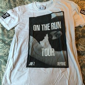Authentic Beyoncé On the Run tour shirt